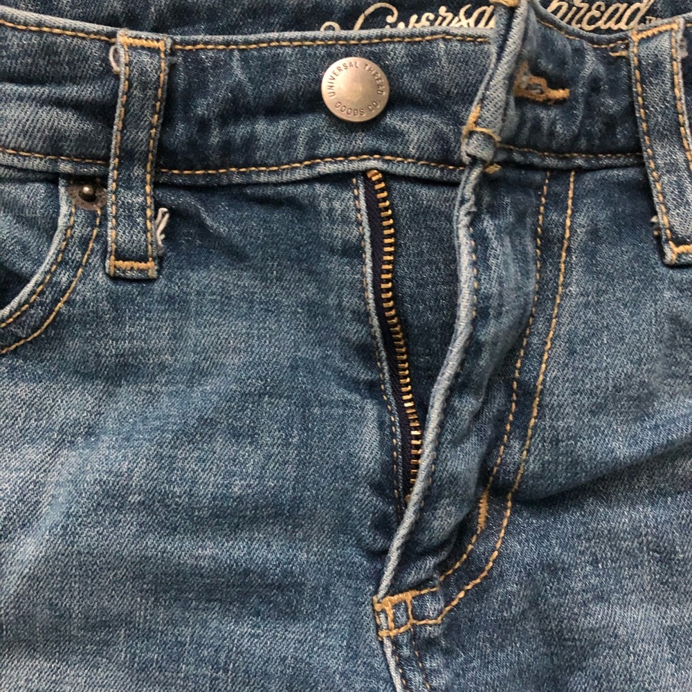 Blue Jean Ripped Shorts - Picture 3 of 5